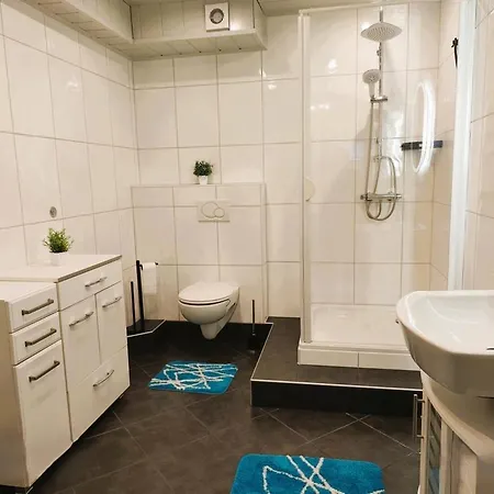 Apartment - Kueche - Wlan - Parkplatz Neuental