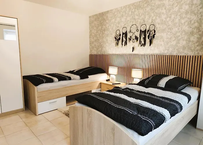 Διαμέρισμα Apartment - Kueche - Wlan - Parkplatz *